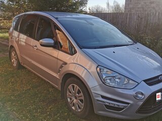 2012 Ford S-MAX I Рестайлинг, серебристый, 1050000 рублей, вид 2