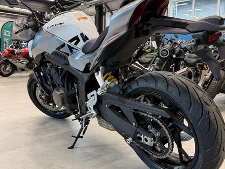 2026 QJMotor SRK 800, красный, 729000 рублей, вид 5