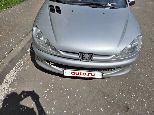2005 Peugeot 206, серебристый, 750000 рублей - вид 7