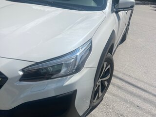 2022 Subaru Outback VI Рестайлинг, белый, 5000000 рублей, вид 1
