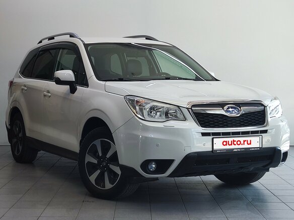 2015 Subaru Forester IV, белый - вид 2