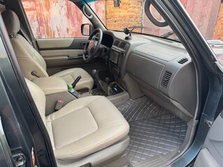2003 Nissan Patrol V (Y61), зелёный, 1750000 рублей, вид 4