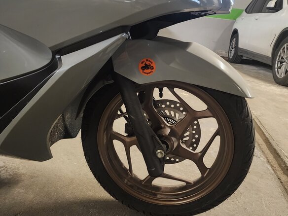 2024 Honda PCX 160, серый, 415000 рублей - вид 5