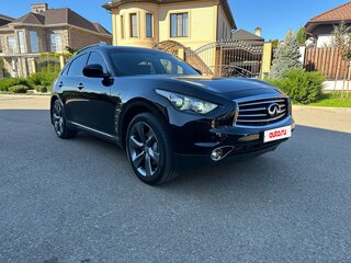 2015 Infiniti QX70, чёрный, 3000000 рублей, вид 2