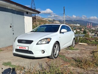 2009 Kia Ceed I, белый, 695000 рублей, вид 1