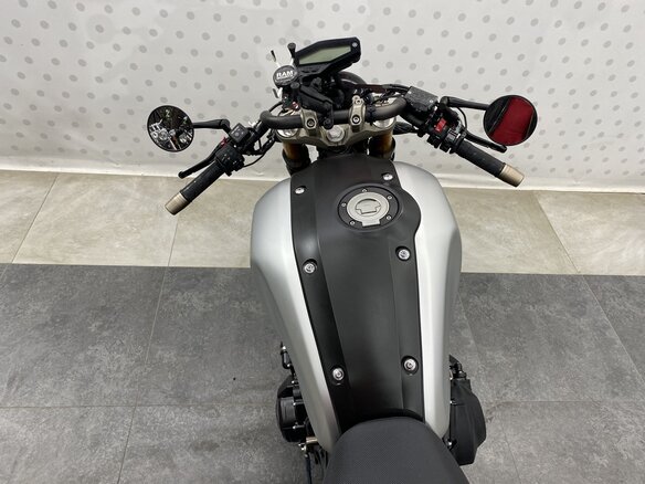 2014 Yamaha XSR900, чёрный, 545000 рублей - вид 16