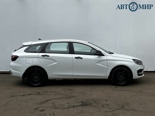 2024 Lada (ВАЗ) Vesta SW I Рестайлинг (NG), белый, 1330000 рублей, вид 4