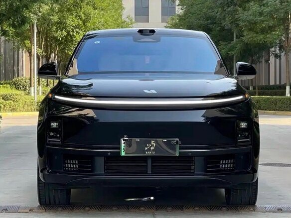 2024 Li Auto (Lixiang) L7 52.3 kWh I Рестайлинг, чёрный, 6700070 рублей - вид 4