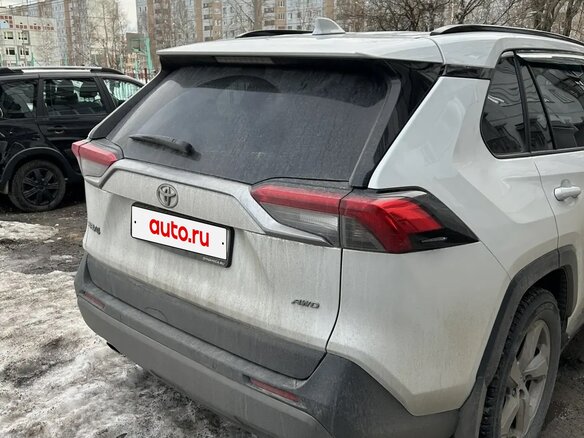 2021 Toyota RAV4 V (XA50), белый, 3350000 рублей - вид 13