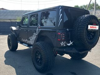 2022 Jeep Wrangler IV (JL), чёрный, 7000000 рублей, вид 2