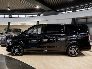 2026 Mercedes-Benz V-Класс Compact 300 d компактный III (W447) Рестайлинг 2, чёрный, 15109600 рублей, вид 3