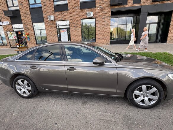 2013 Audi A6 IV (C7), серый - вид 4