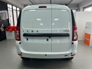2026 LADA (ВАЗ) Largus, белый, 1797000 рублей, вид 4