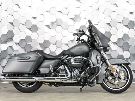 2017 Harley-Davidson Street Glide Special, чёрный, 1559000 рублей, вид 3