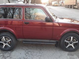 2018 Lada (ВАЗ) 2121 (4x4) I Рестайлинг, красный, 600000 рублей, вид 2