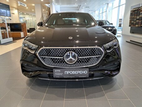 2025 Mercedes-Benz E-Класс 300 VI (W214, S214), чёрный, 9500000 рублей, вид 2
