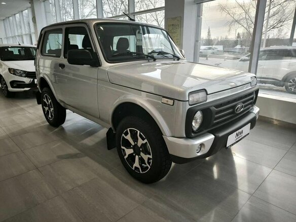 2026 Lada (ВАЗ) Niva Legend I, серебристый