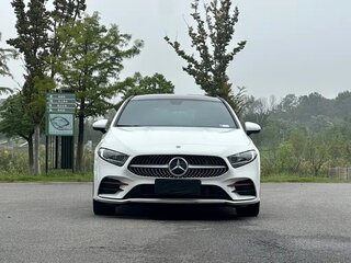 2022 Mercedes-Benz A-Класс 180 Long IV (W177), белый, 1890007 рублей, вид 2