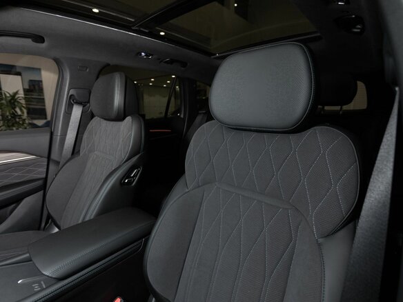 2026 Geely Monjaro I, чёрный, 4954990 рублей - вид 11