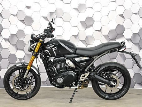 2024 Triumph Speed 400, чёрный, 697000 рублей, вид 4