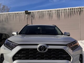 2022 Toyota RAV4 V (XA50), белый, 3110000 рублей, вид 3