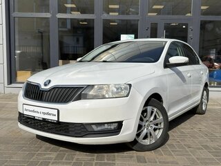 2017 Skoda Rapid I Рестайлинг, белый, 820000 рублей, вид 1