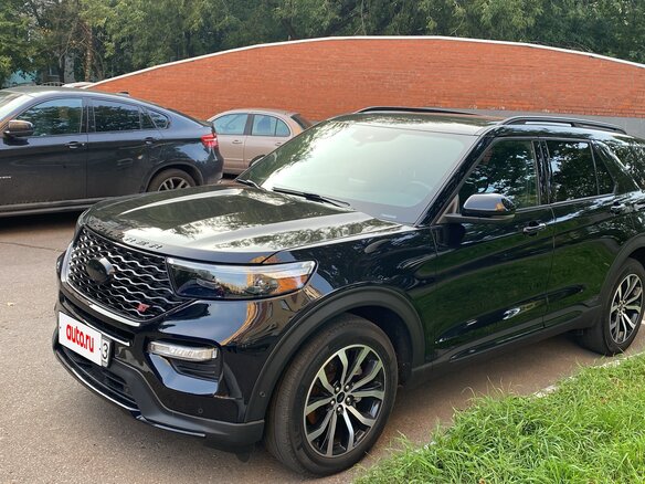 2021 Ford Explorer VI, чёрный, 3700000 рублей - вид 1