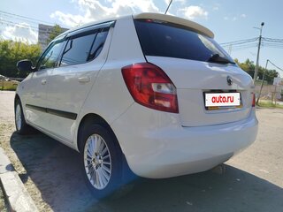 2012 Skoda Fabia II Рестайлинг, белый, 785000 рублей, вид 5