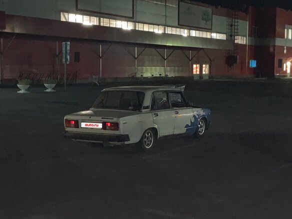 1997 Lada (ВАЗ) 2105, белый, 120000 рублей - вид 1