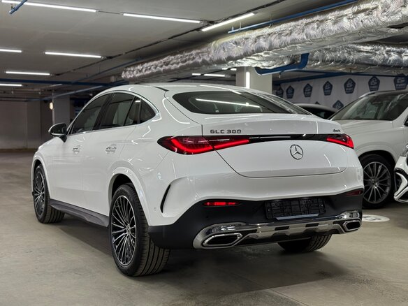 2026 Mercedes-Benz GLC Coupe 300 II (C254), белый, 10999900 рублей - вид 4