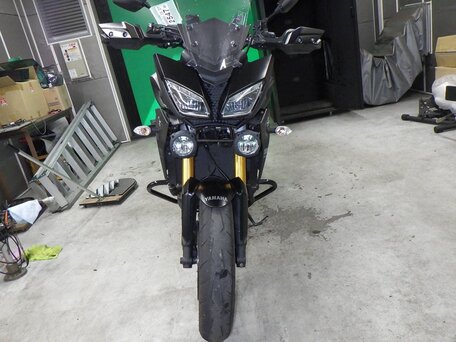 2017 Yamaha MT-09 Tracer (FJ-09), чёрный, 729000 рублей, вид 3