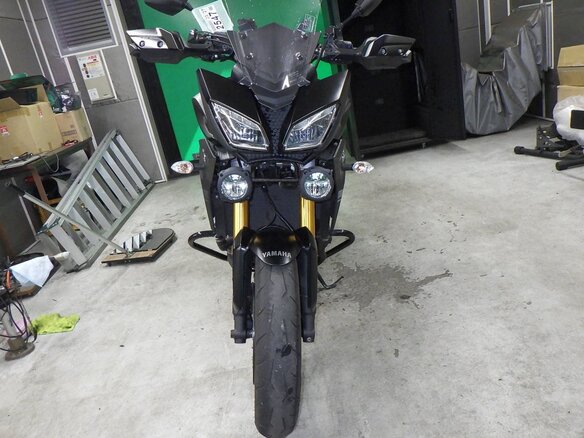 2017 Yamaha MT-09 Tracer (FJ-09), чёрный, 729000 рублей - вид 2