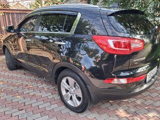 2013 Kia Sportage III, чёрный, 1500000 рублей, вид 4
