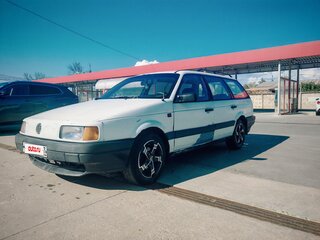 1990 Volkswagen Passat B3, белый, 110000 рублей, вид 2