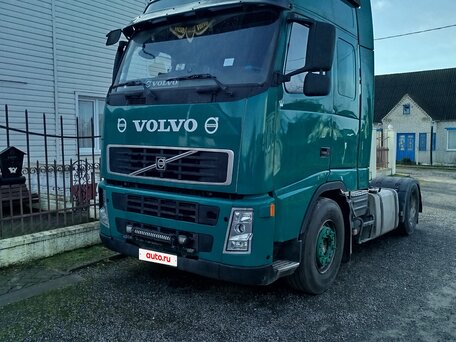 2003 Volvo FH, зелёный, 1783001 рублей, вид 1