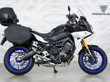 2018 Yamaha MT-09 Tracer (FJ-09), чёрный, 977000 рублей, вид 1