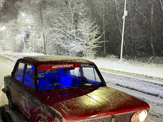 1983 Lada (ВАЗ) 2103, красный, 230000 рублей, вид 3