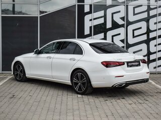 2020 Mercedes-Benz E-Класс 250 V (W213, S213, C238) Рестайлинг, белый, 4550000 рублей, вид 2
