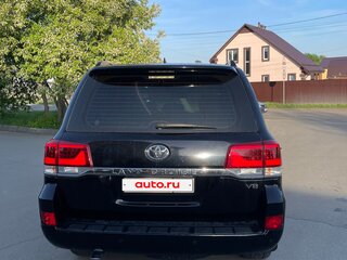 2016 Toyota Land Cruiser 200 Series Рестайлинг 2, чёрный, 4900000 рублей, вид 5