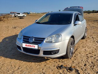 2009 Volkswagen Jetta V, серебристый, 600000 рублей, вид 3