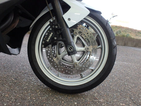 2014 BMW F 800 GT, белый, 520000 рублей, вид 4