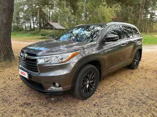 2014 Toyota Highlander III (XU50), серый, 2750000 рублей, вид 1