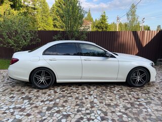 2016 Mercedes-Benz E-Класс 200 V (W213, S213, C238), белый, 3450000 рублей, вид 3