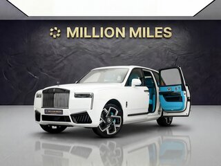 2026 Rolls-Royce Cullinan Black Badge I Рестайлинг (Series II), белый, 64500000 рублей, вид 1