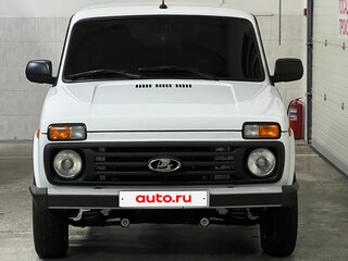 2024 Lada (ВАЗ) Niva Legend I, белый, 1000000 рублей, вид 1