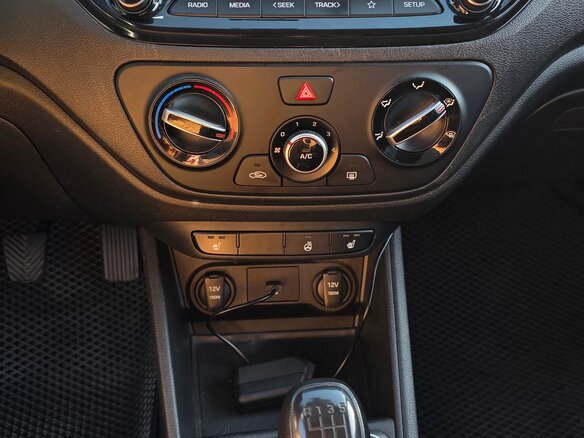 2020 Hyundai Solaris II Рестайлинг, серый, 1575000 рублей - вид 10