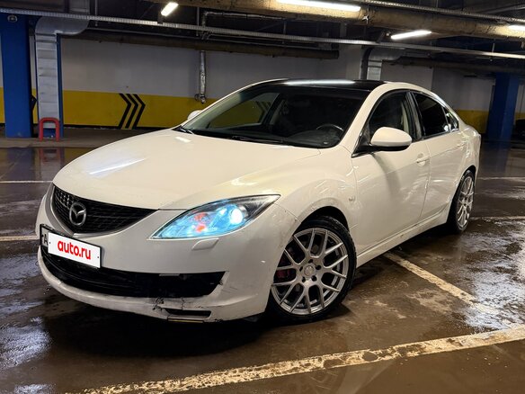 2008 Mazda 6 II (GH), белый, 500000 рублей