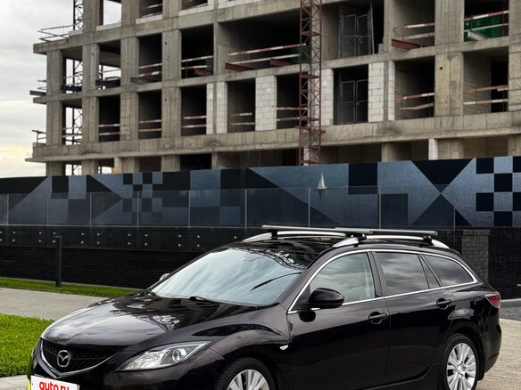 2008 Mazda 6 II (GH), пурпурный