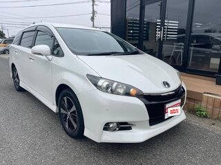 2013 Toyota Wish II Рестайлинг, белый, 1110000 рублей, вид 1
