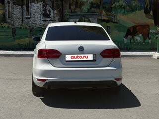 2012 Volkswagen Jetta VI, белый, 700000 рублей, вид 4